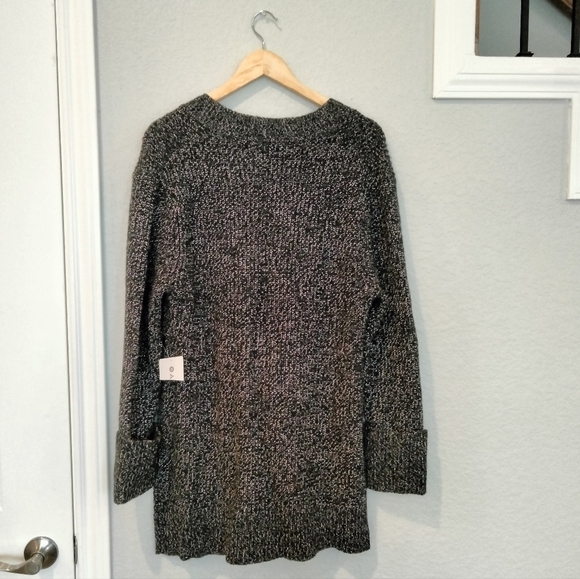 Athleta V-neck Lace up Sweater - Picture 3 of 5